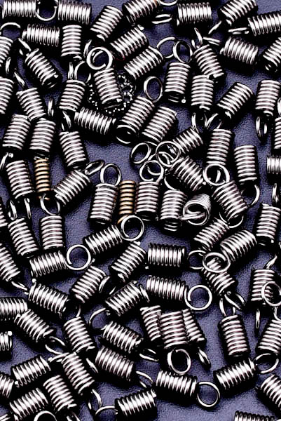 Ressorts métalliques - long. 10 mm - argenté noir